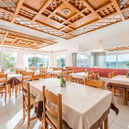 Apartahotel Playa Ferrera